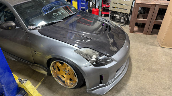 350Z Carbon Fiber Vented Hood