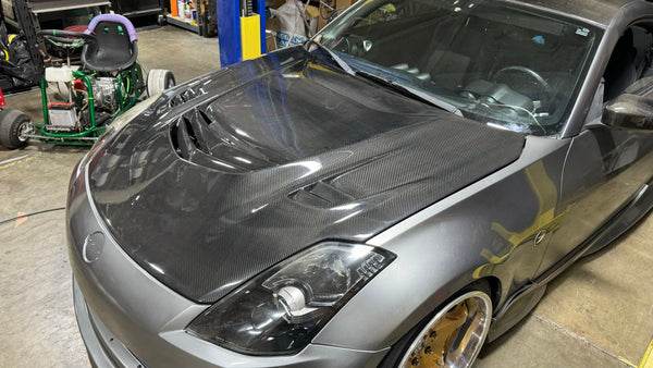 350Z Carbon Fiber Vented Hood